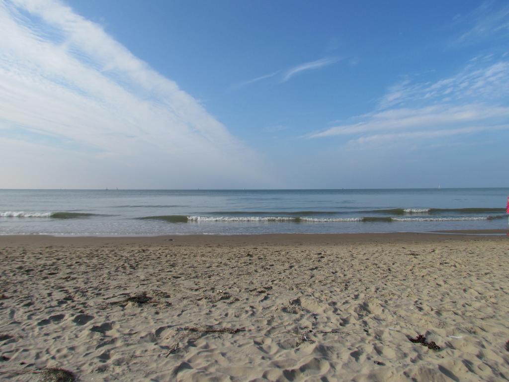 Bed & Breakfast Het Zilte Zand - Luxe Ontbijt - Gratis Parking - Westende Middelkerke Exterior foto